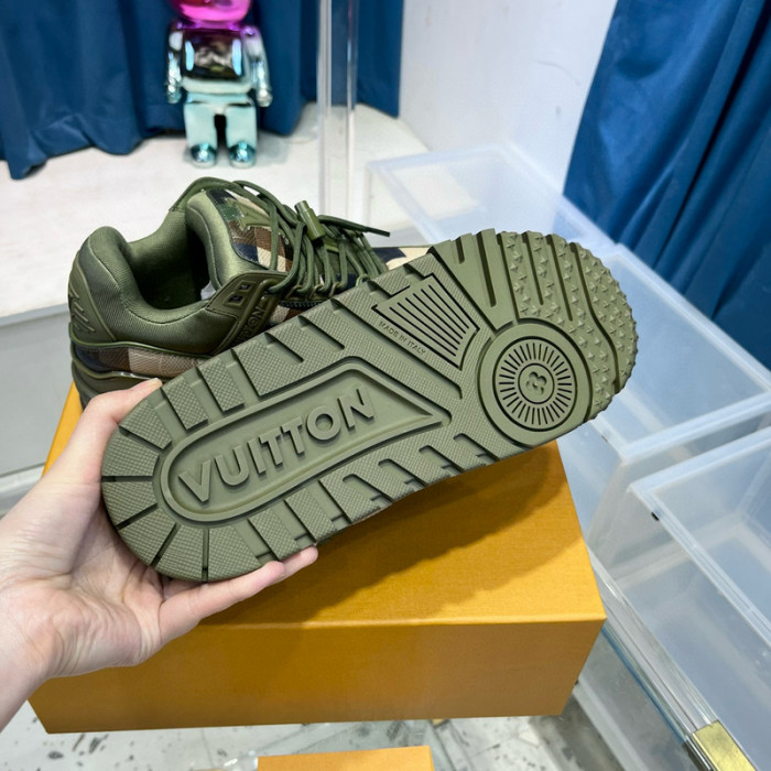 lovt sneaker