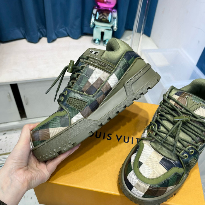 lovt sneaker