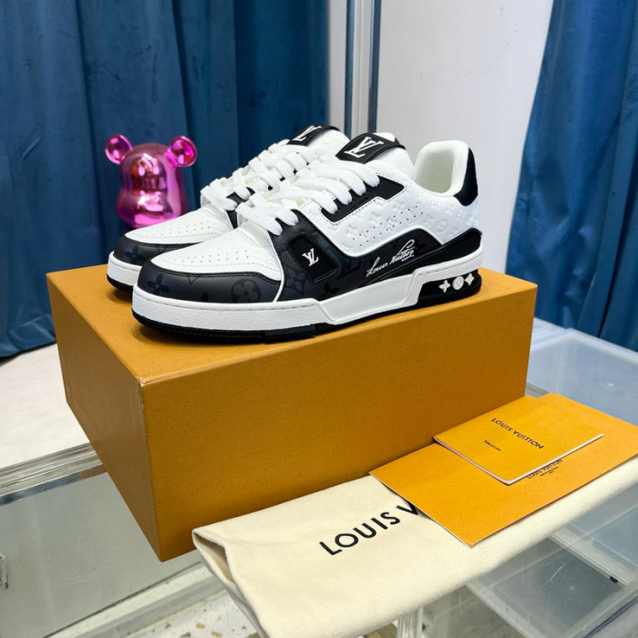 lovt sneaker