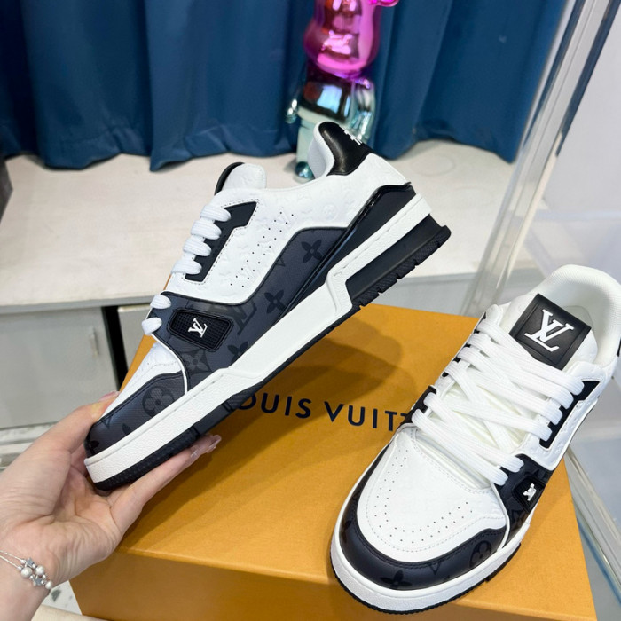lovt sneaker