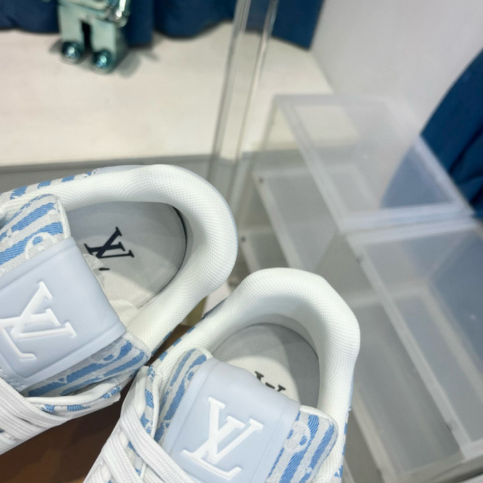 lovt sneaker
