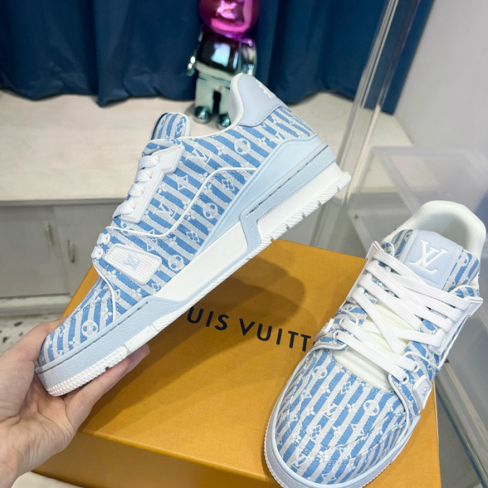 lovt sneaker