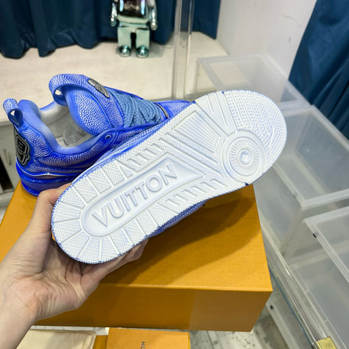 lovt sneaker