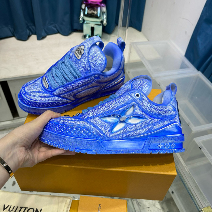 lovt sneaker