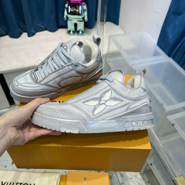 lovt sneaker