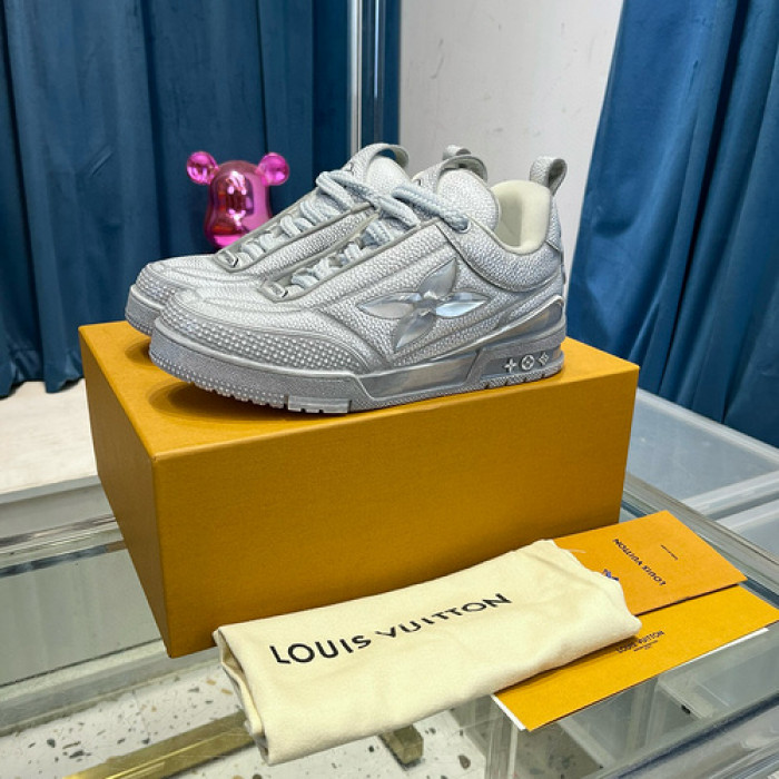 lovt sneaker