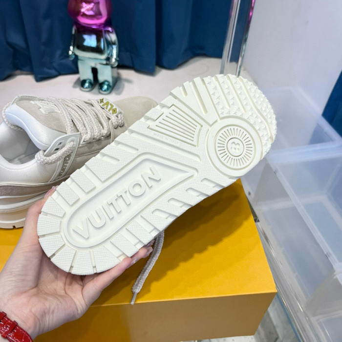 lovt sneaker