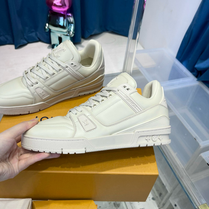 lovt sneaker