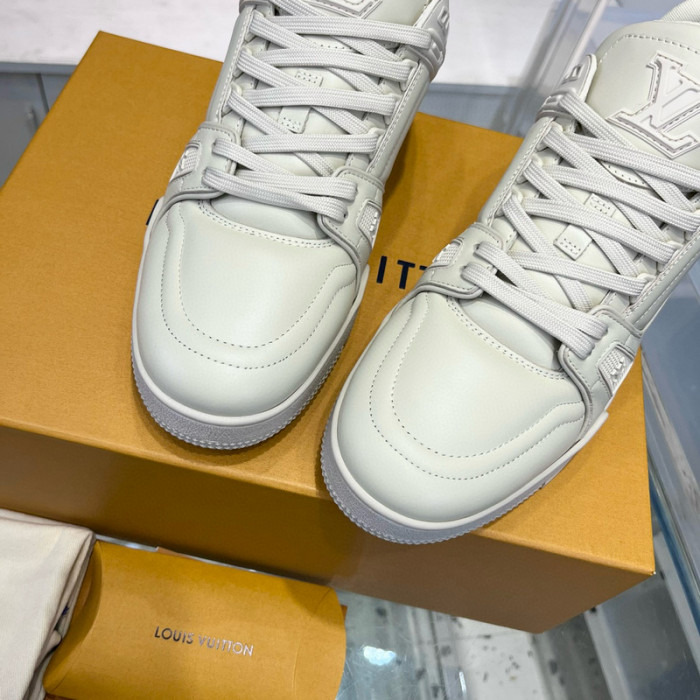 lovt sneaker