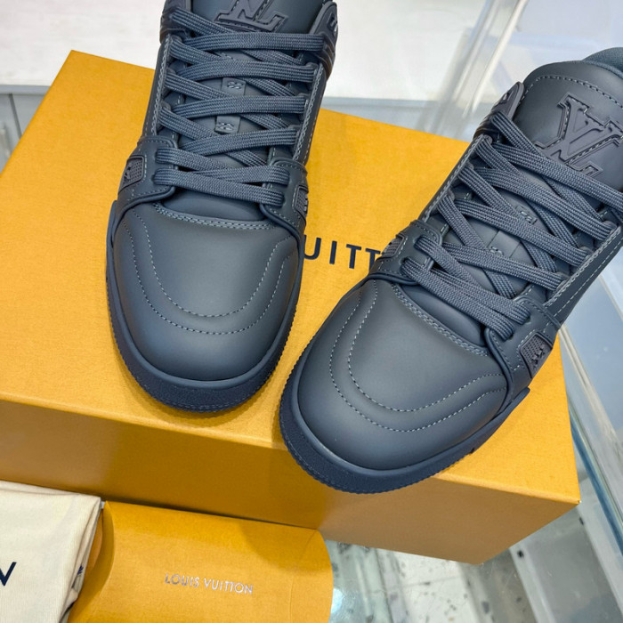 lovt sneaker