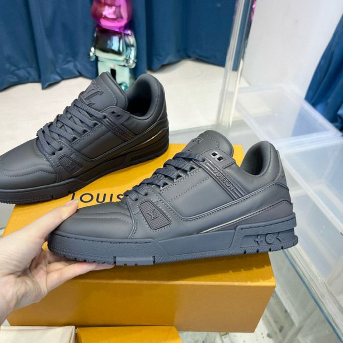 lovt sneaker