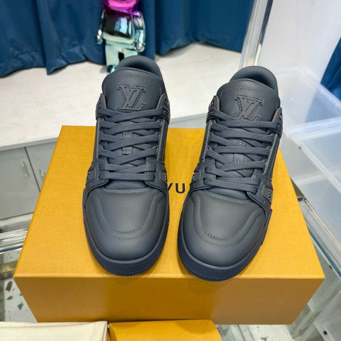 lovt sneaker