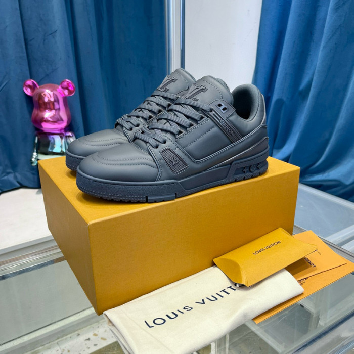 lovt sneaker