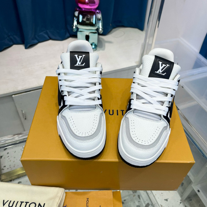 lovt sneaker
