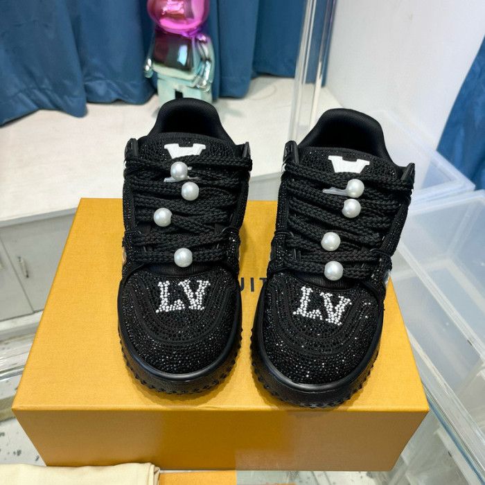 lovt sneaker