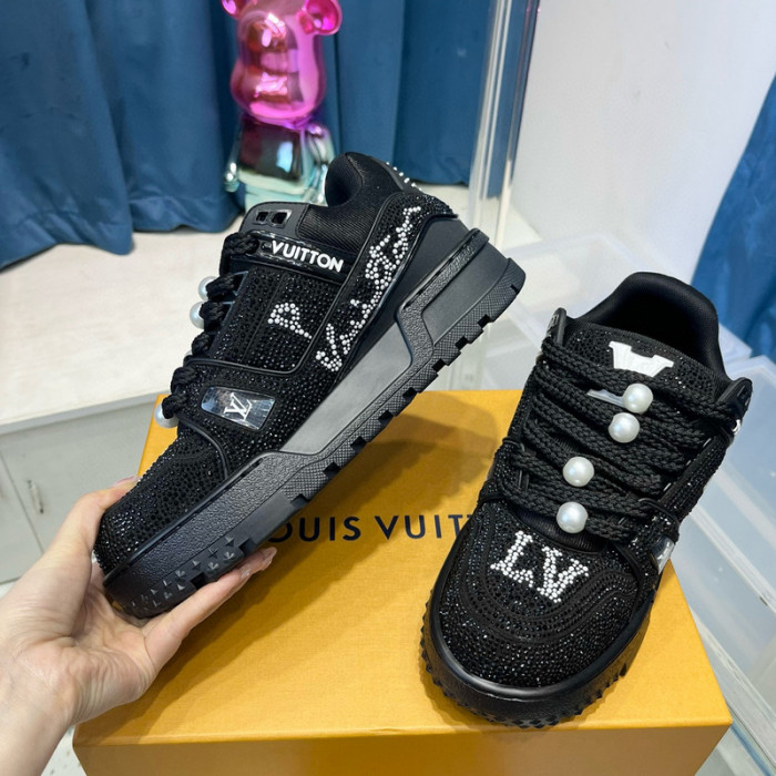lovt sneaker