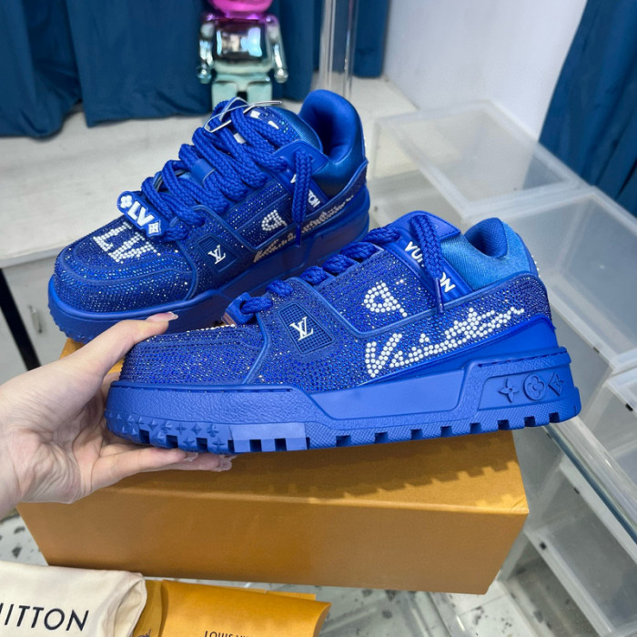 lovt sneaker