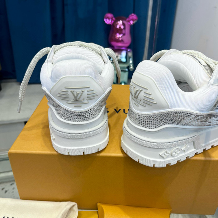 lovt sneaker