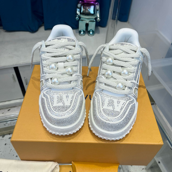 lovt sneaker