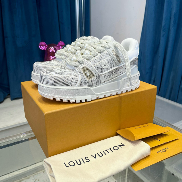 lovt sneaker