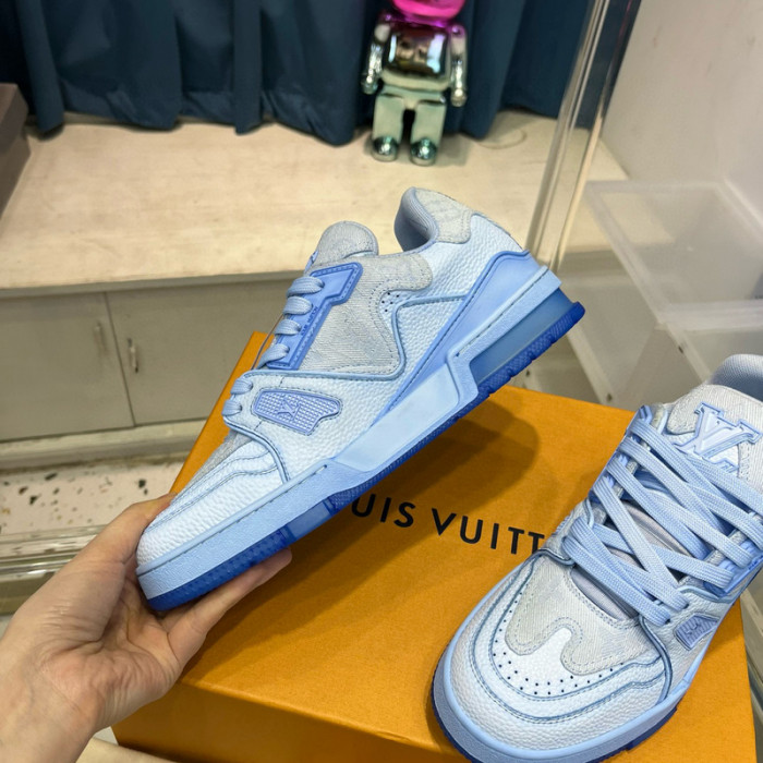 lovt sneaker