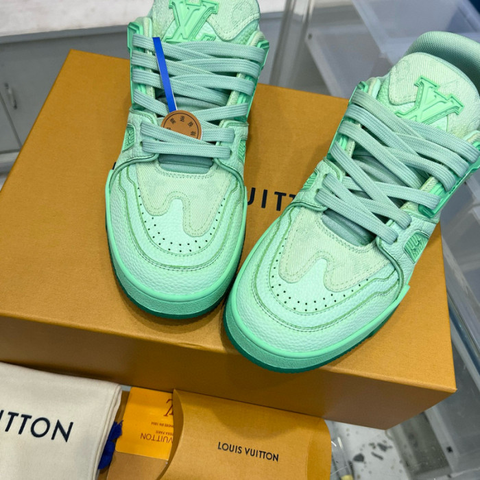 lovt sneaker