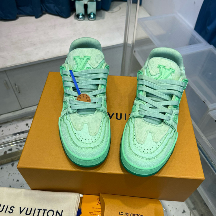 lovt sneaker
