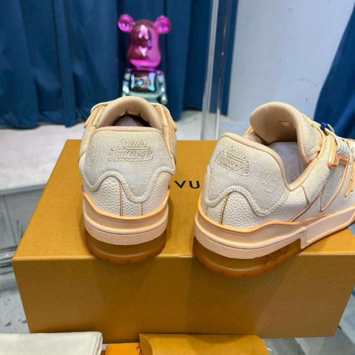 lovt sneaker