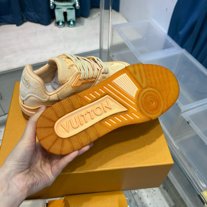 lovt sneaker