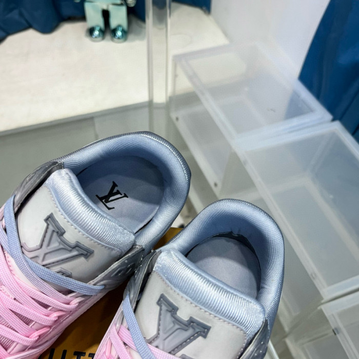 lovt sneaker