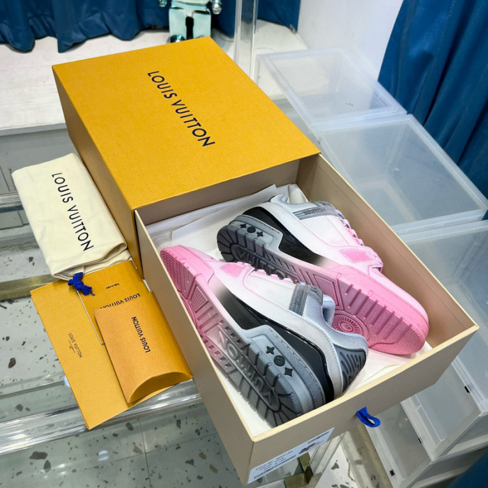 lovt sneaker