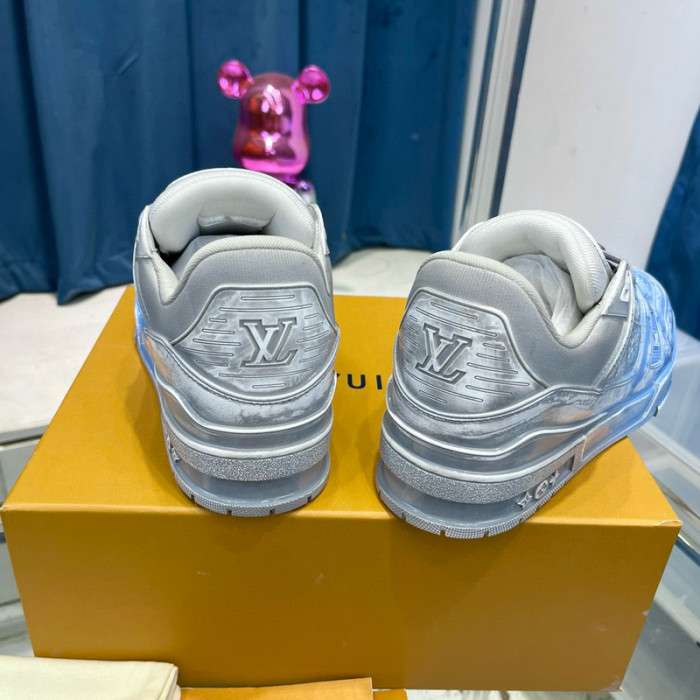 lovt sneaker