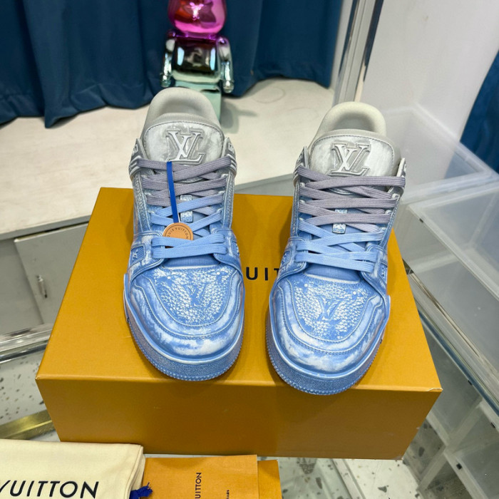 lovt sneaker