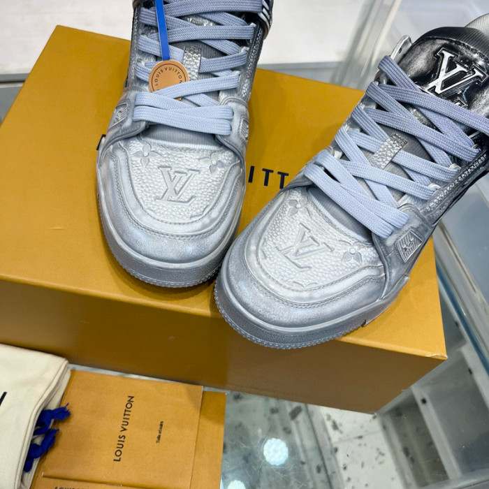 lovt sneaker