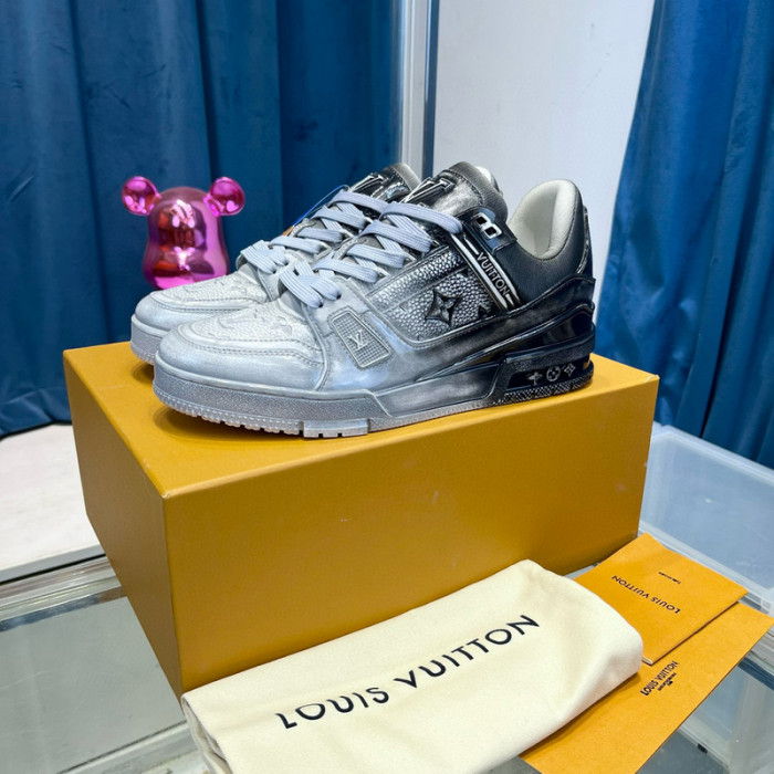 lovt sneaker
