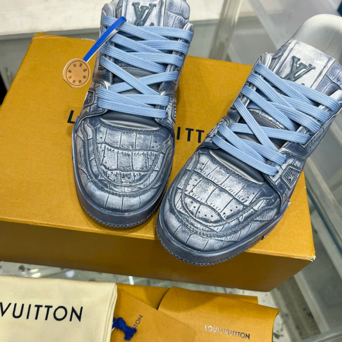 lovt sneaker