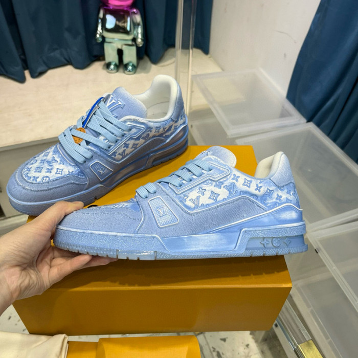 lovt sneaker