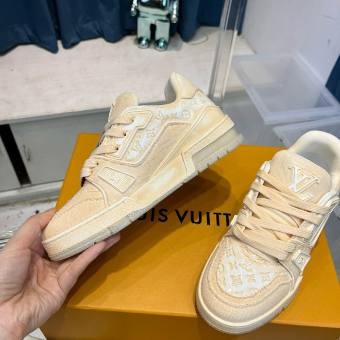 lovt sneaker