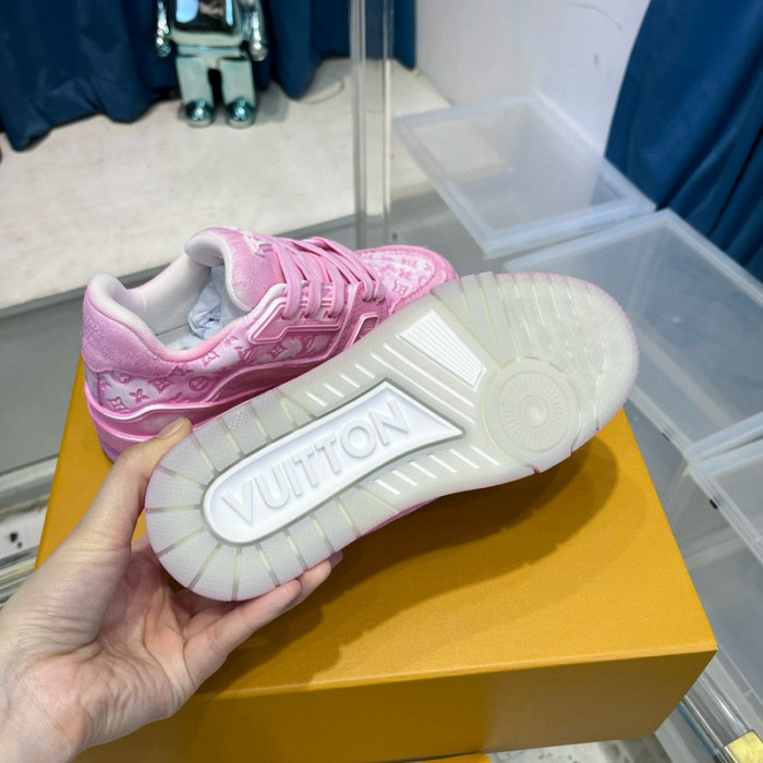 lovt sneaker