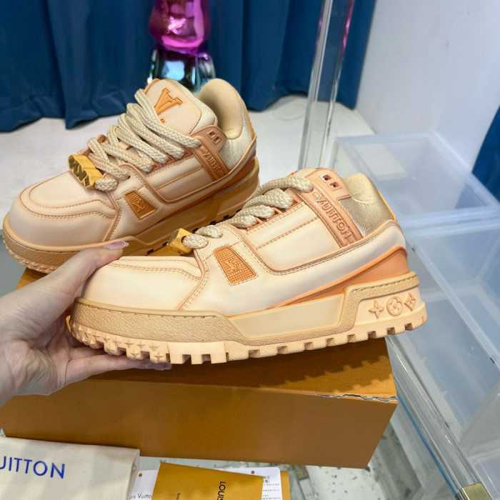 lovt sneaker