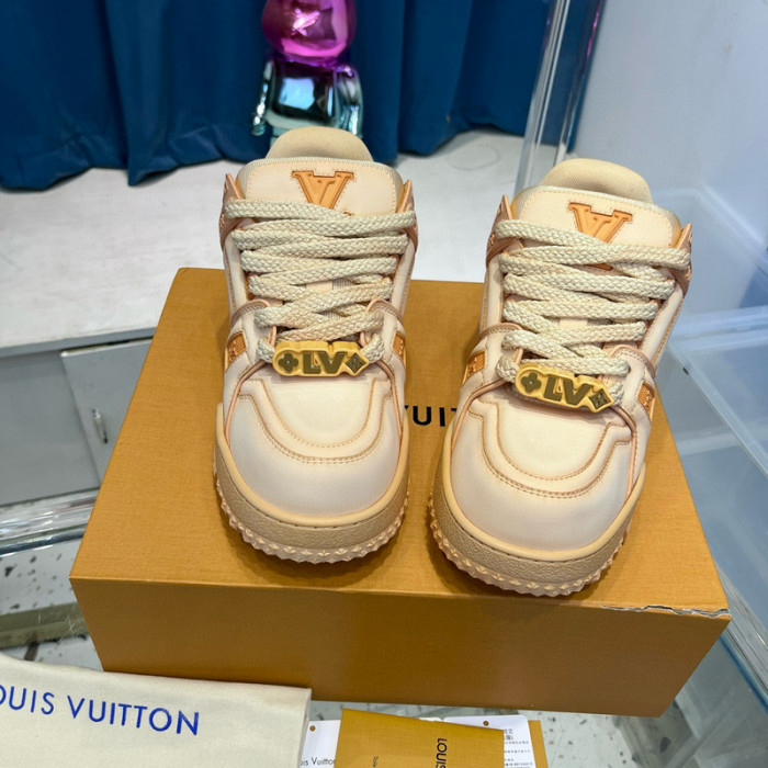 lovt sneaker