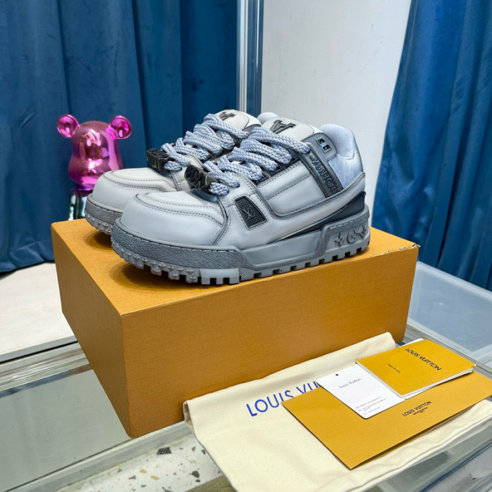 lovt sneaker