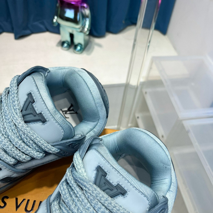 lovt sneaker