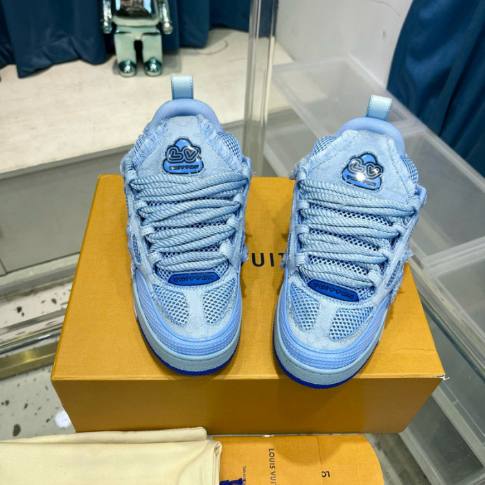lovt sneaker