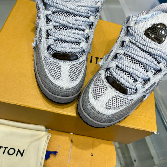 lovt sneaker