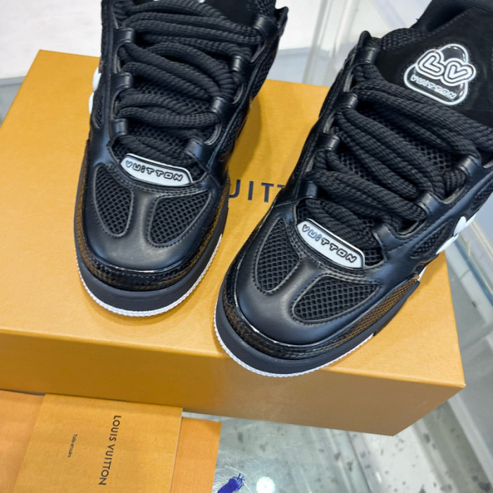 lovt sneaker