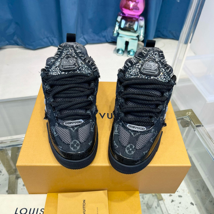 lovt sneaker
