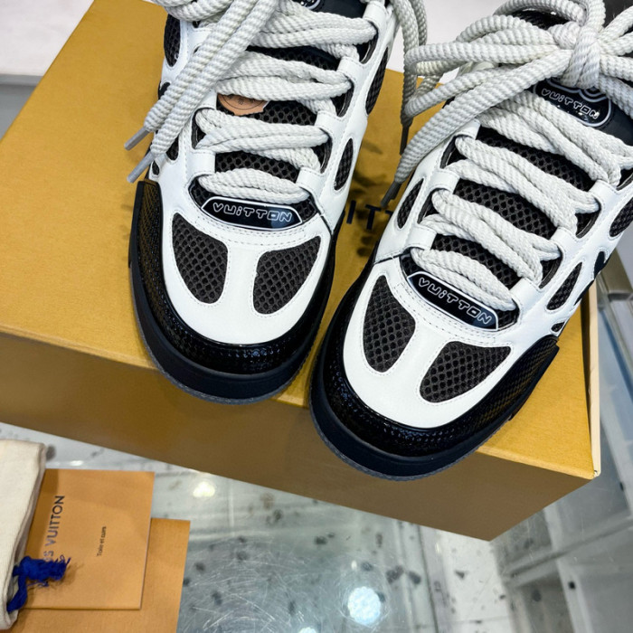 lovt sneaker