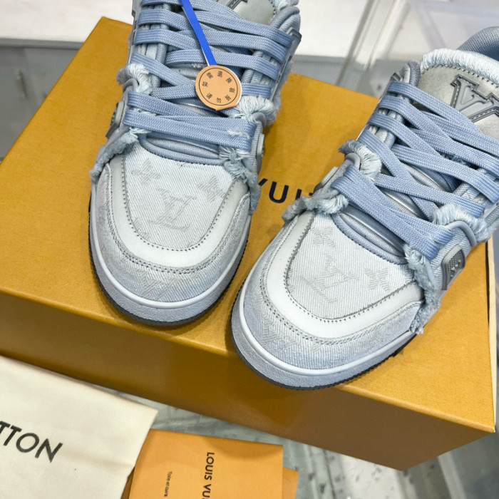 lovt sneaker