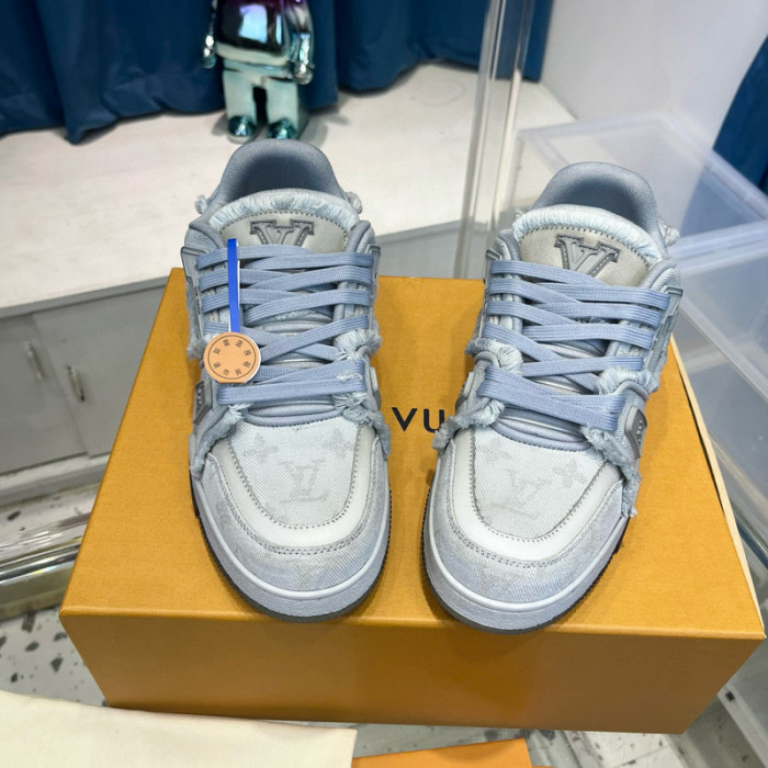 lovt sneaker